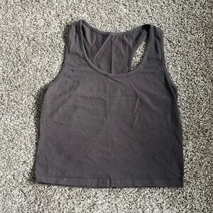 LAST CHANCE - *NWOT* Basic racerback crop top tank